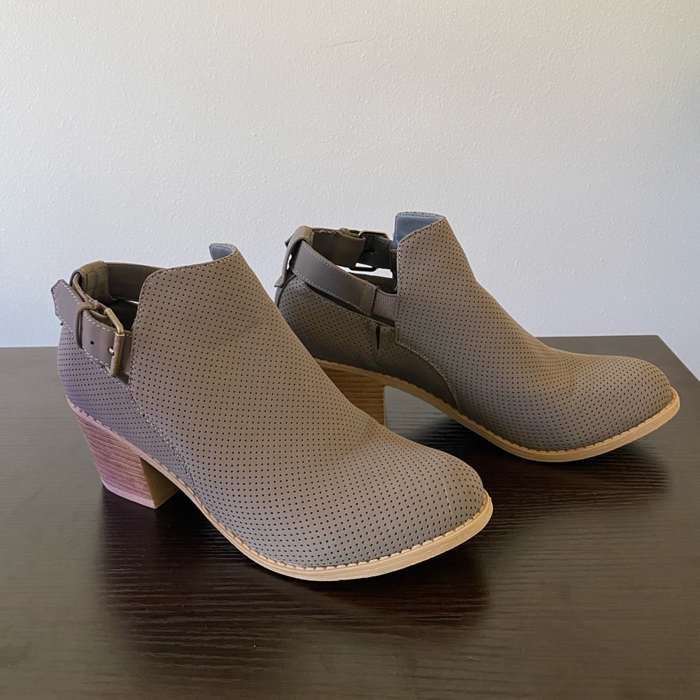 JG booties